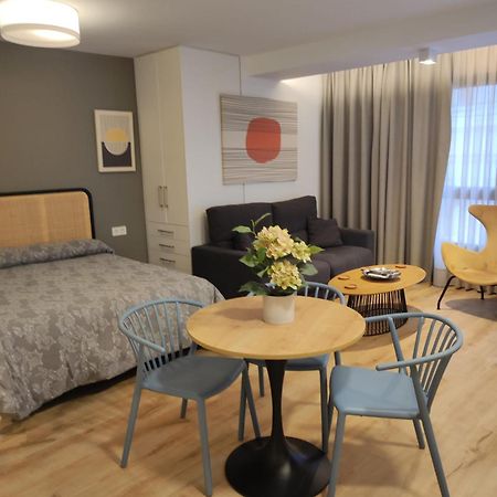 Apartamentos Leonor 马拉加 外观 照片